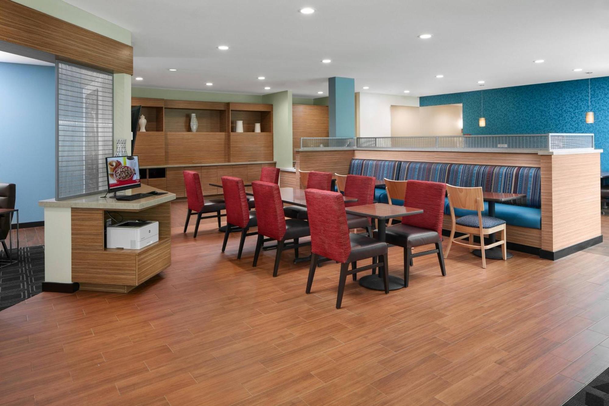 Hotel Towneplace By Marriott South Tampa